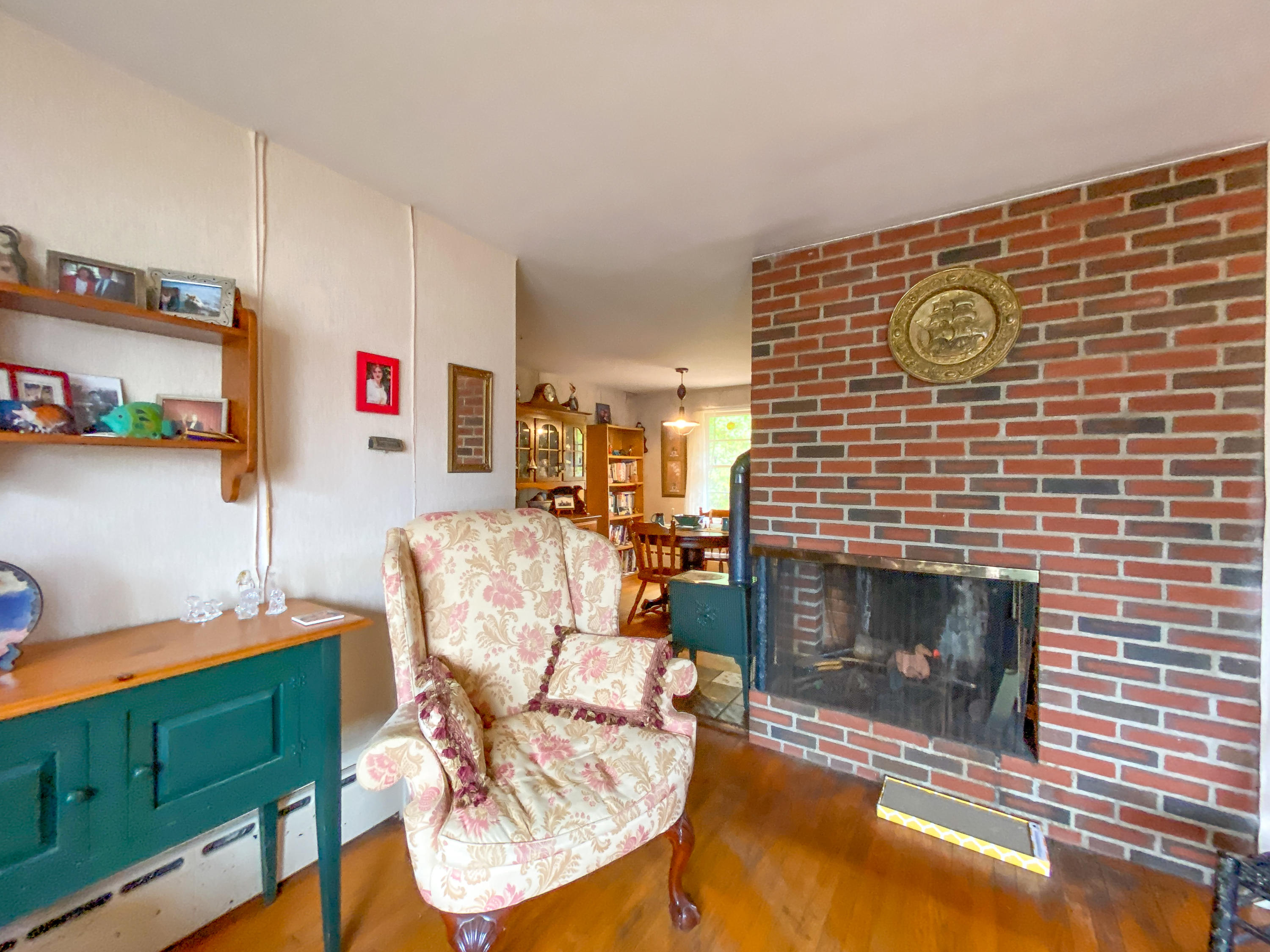 3 Meadowview Road Cumberland Center, ME 04021 - Photo 8 of 16 3 Meadowview Living Room