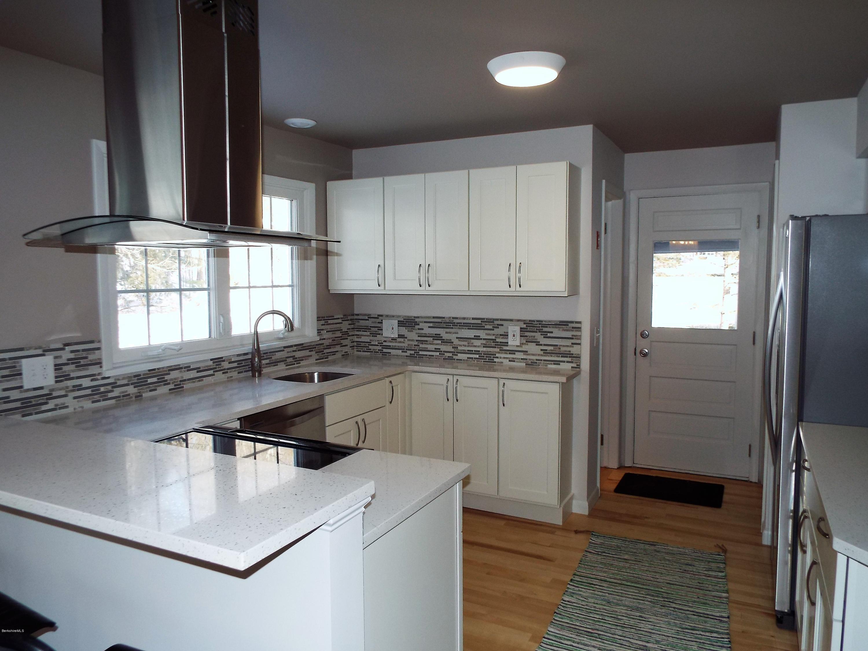 129 Partridge Road Pittsfield, MA 01201 - Photo 3 of 23 DSCF1828