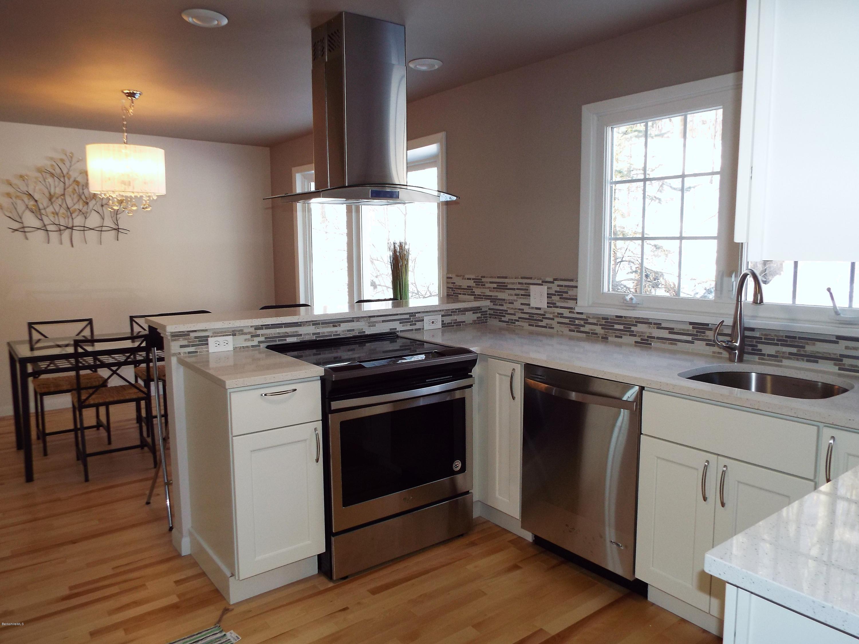 129 Partridge Road Pittsfield, MA 01201 - Photo 9 of 23 DSCF1823