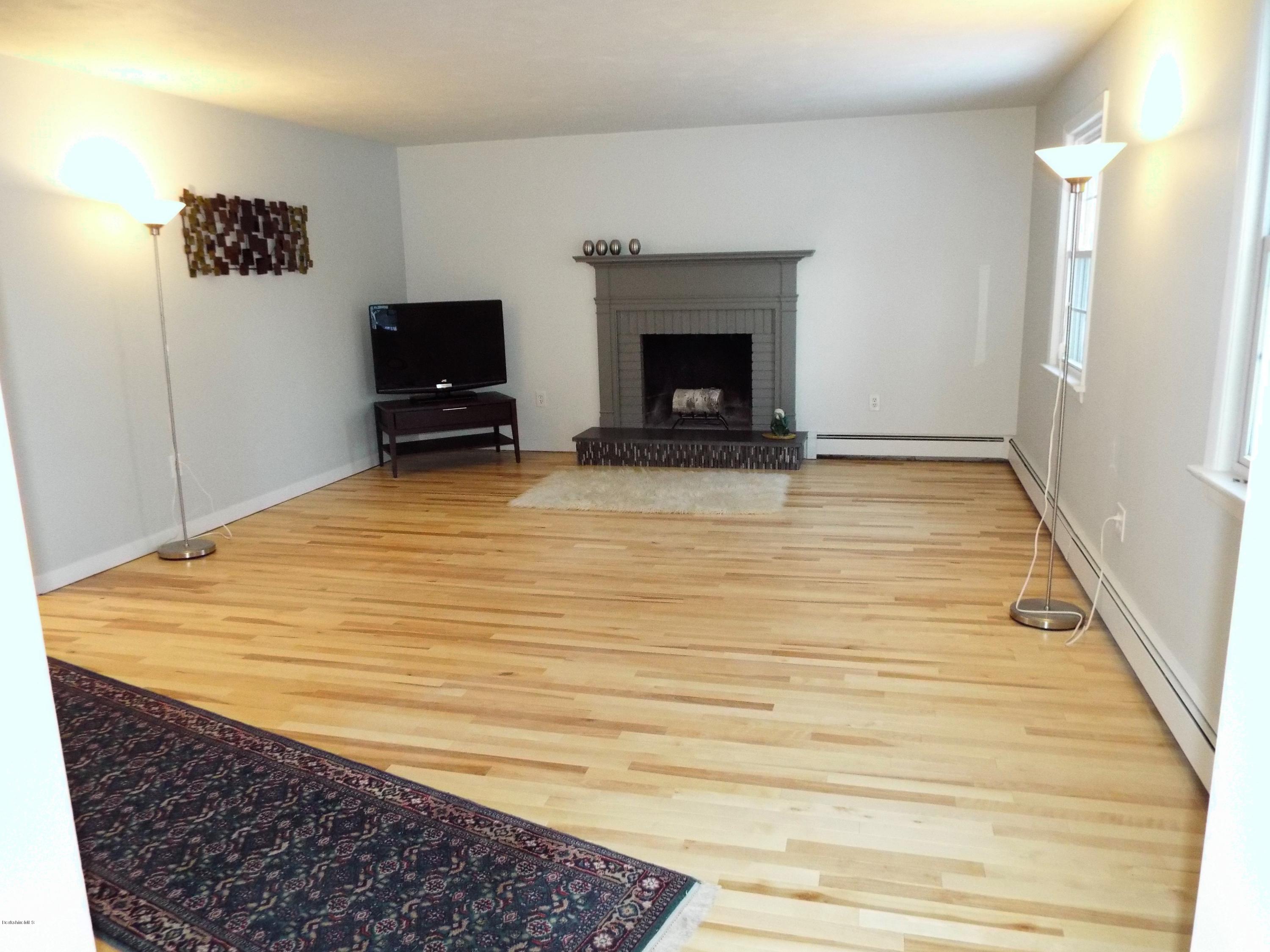 129 Partridge Road Pittsfield, MA 01201 - Photo 10 of 23 Liv. Rm