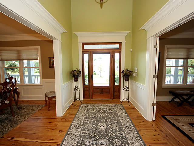 1163 Rivershore Road Charleston, SC 29492 - Photo 4 of 37 05