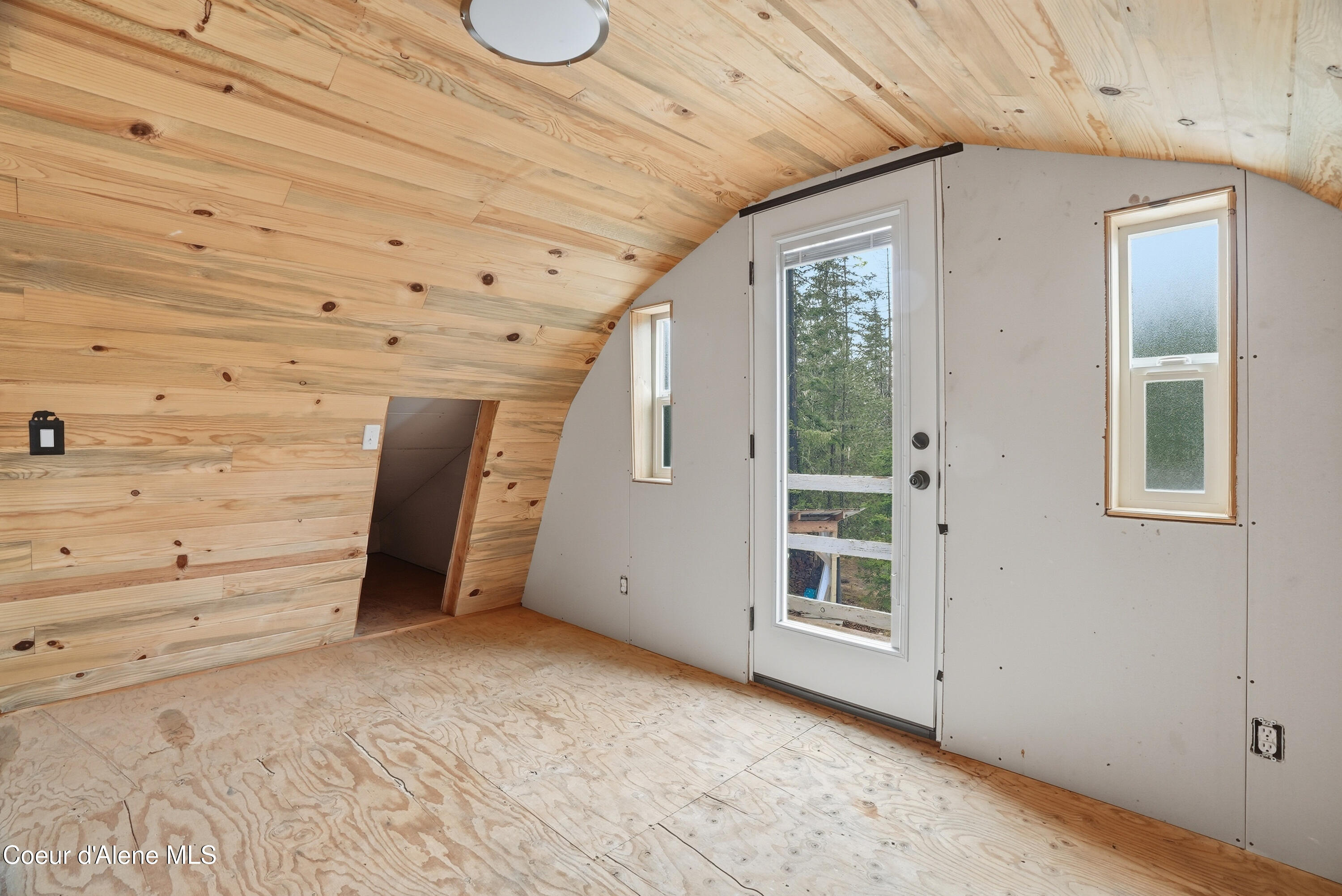 1428 West Elkhorn Meadows Road Fernwood, ID 83830 - Photo 19 of 33 Inside-Media-Elkhorn-15