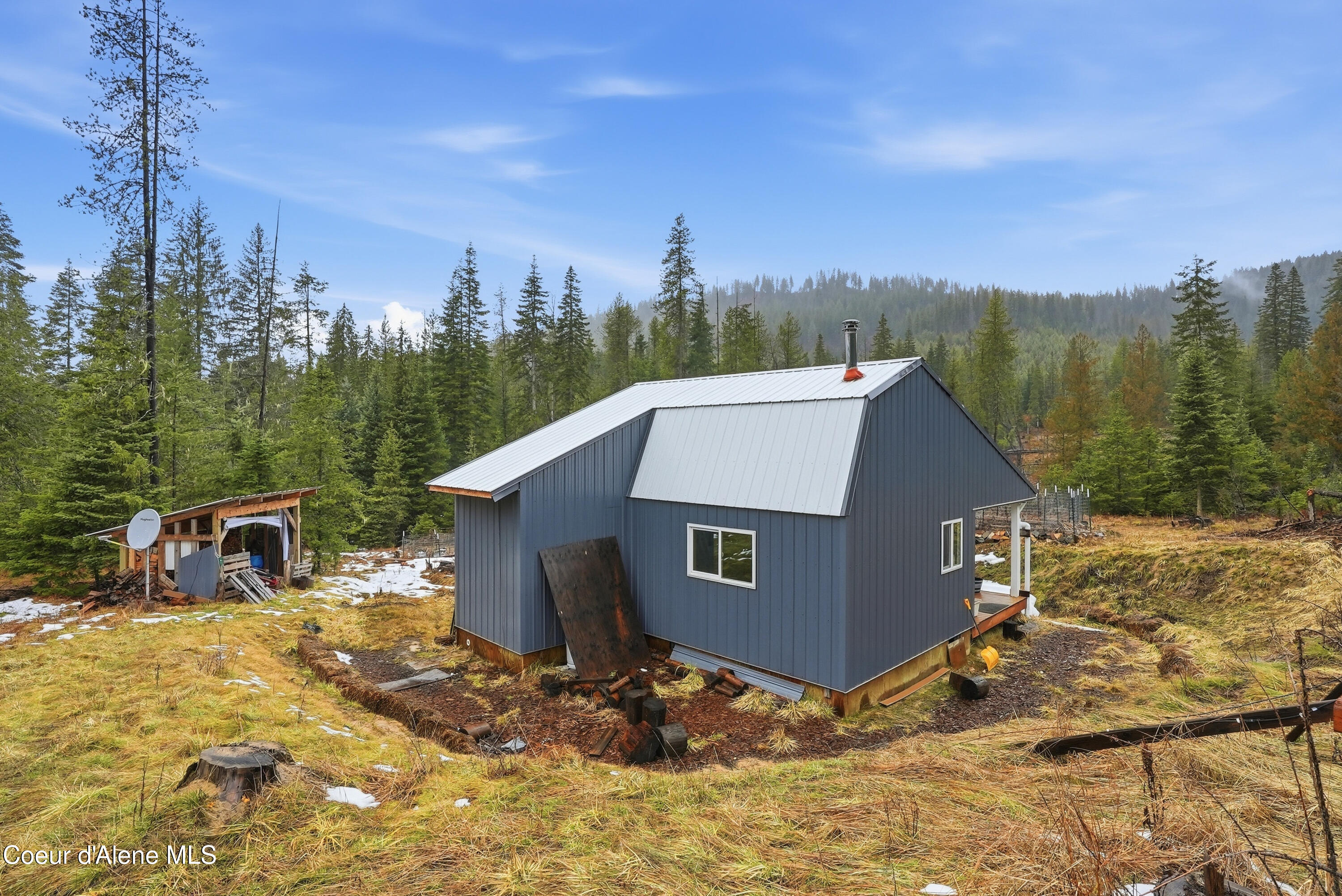 1428 West Elkhorn Meadows Road Fernwood, ID 83830 - Photo 22 of 33 Inside-Media-Elkhorn-18