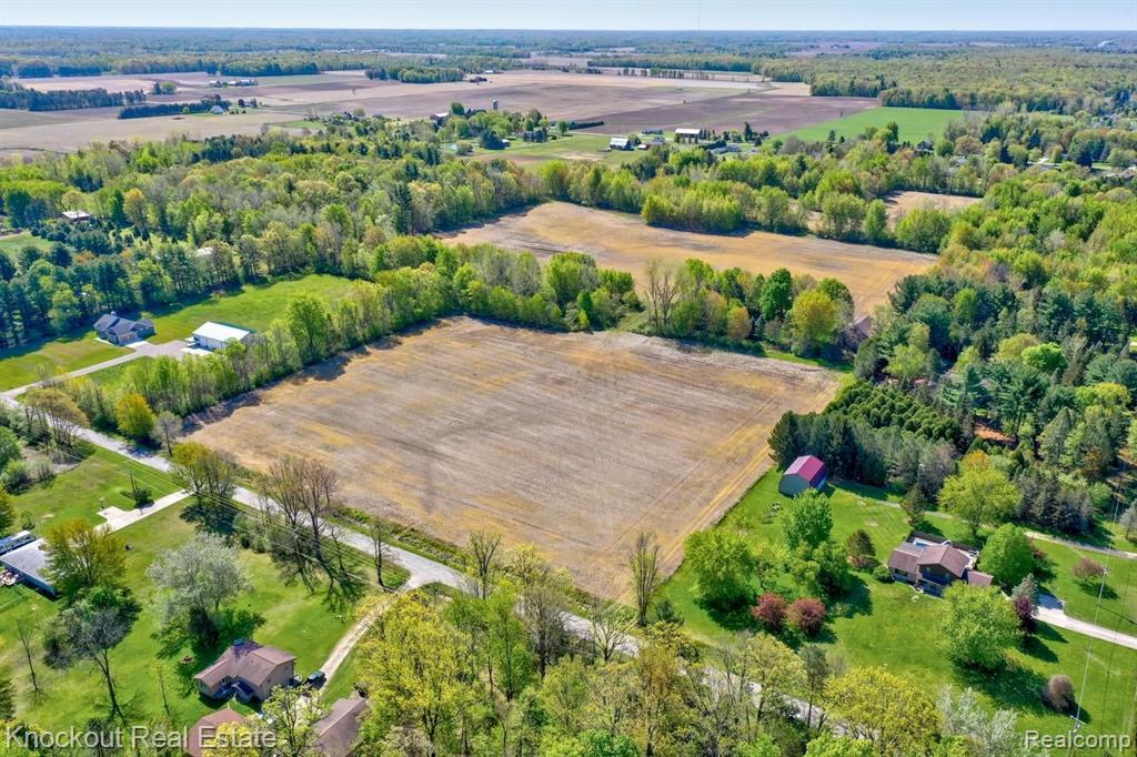 9000 Lange Road Birch Run, MI 48415 - Photo 5 of 17 Gallery Image 5