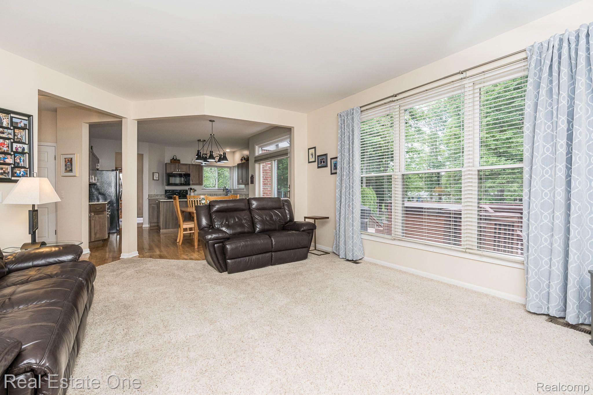 2657 Long Meadow Lane Rochester, MI 48307 - Photo 21 of 46 Kitchen is Open to the Great Room