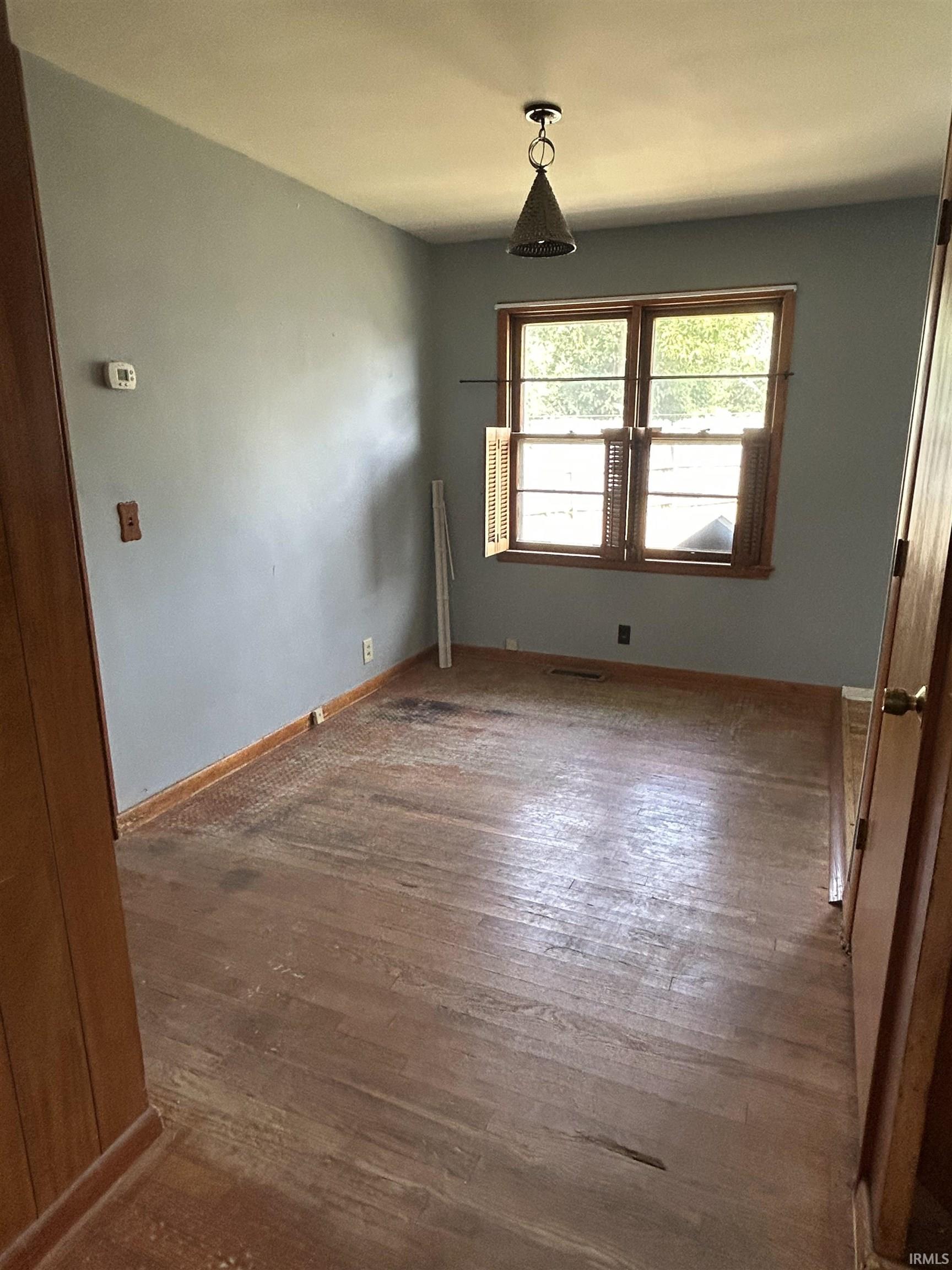 122 Edgewood Drive Bedford, IN 47421 - Photo 12 of 25