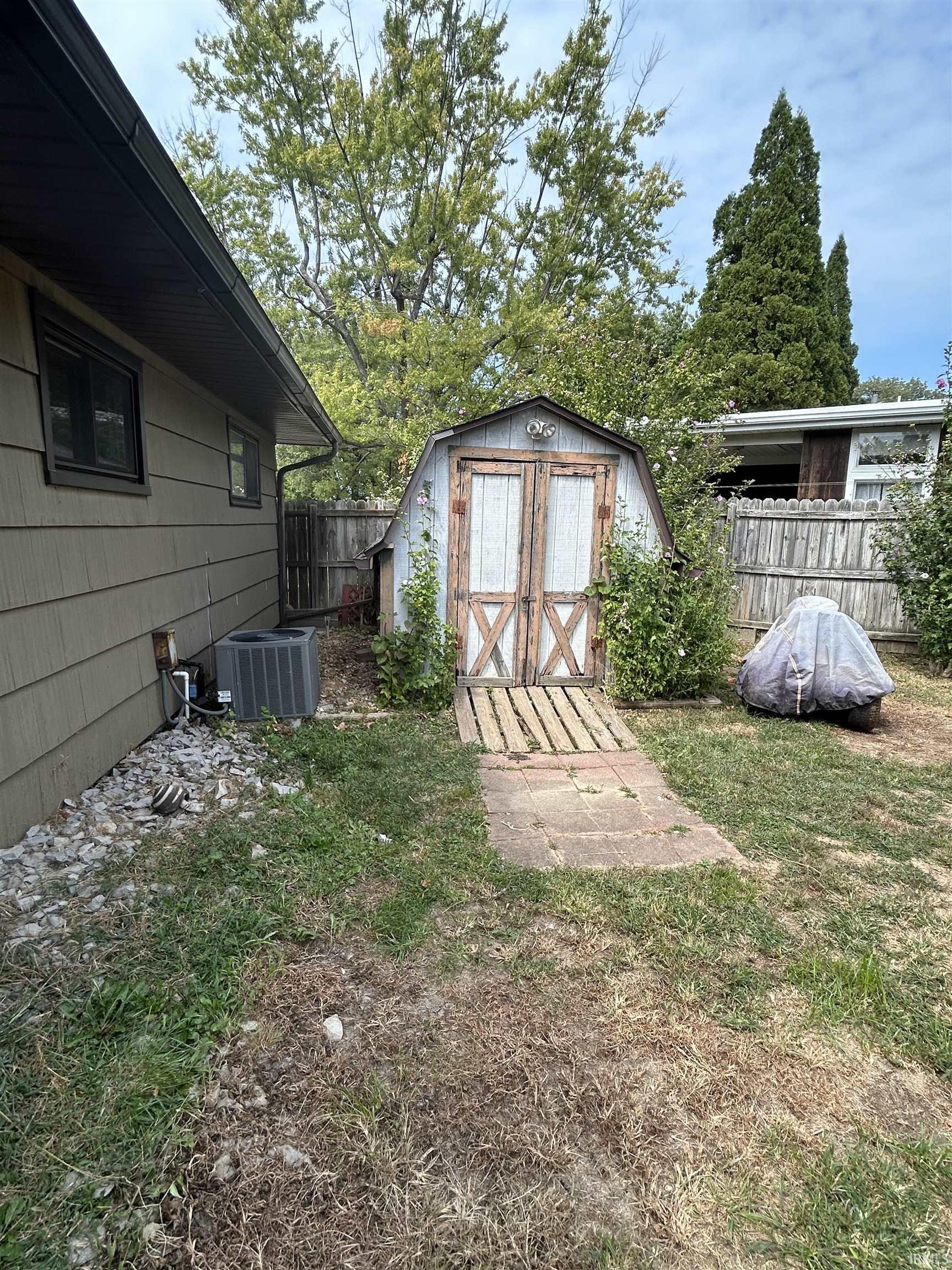 122 Edgewood Drive Bedford, IN 47421 - Photo 20 of 25