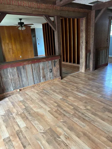 $229,000 | 122 Edgewood Drive, Bedford, IN 47421