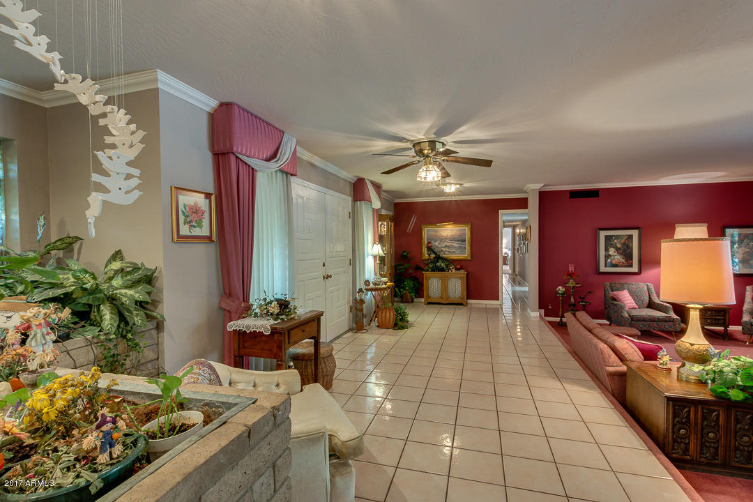 9239 South Terrace Road Tempe, AZ 85284 - Photo 12 of 65 12-Warner