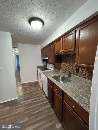 $2,000 | 12405 Hickory Tree Way, Unit 613, Germantown, MD 20874