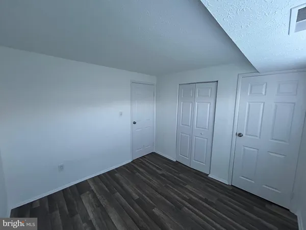 $2,000 | 12405 Hickory Tree Way, Unit 613, Germantown, MD 20874