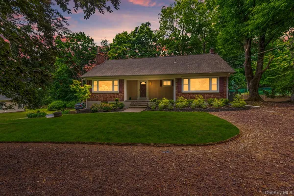 $785,000 | 15 Glenwood Road, New City, NY 10956