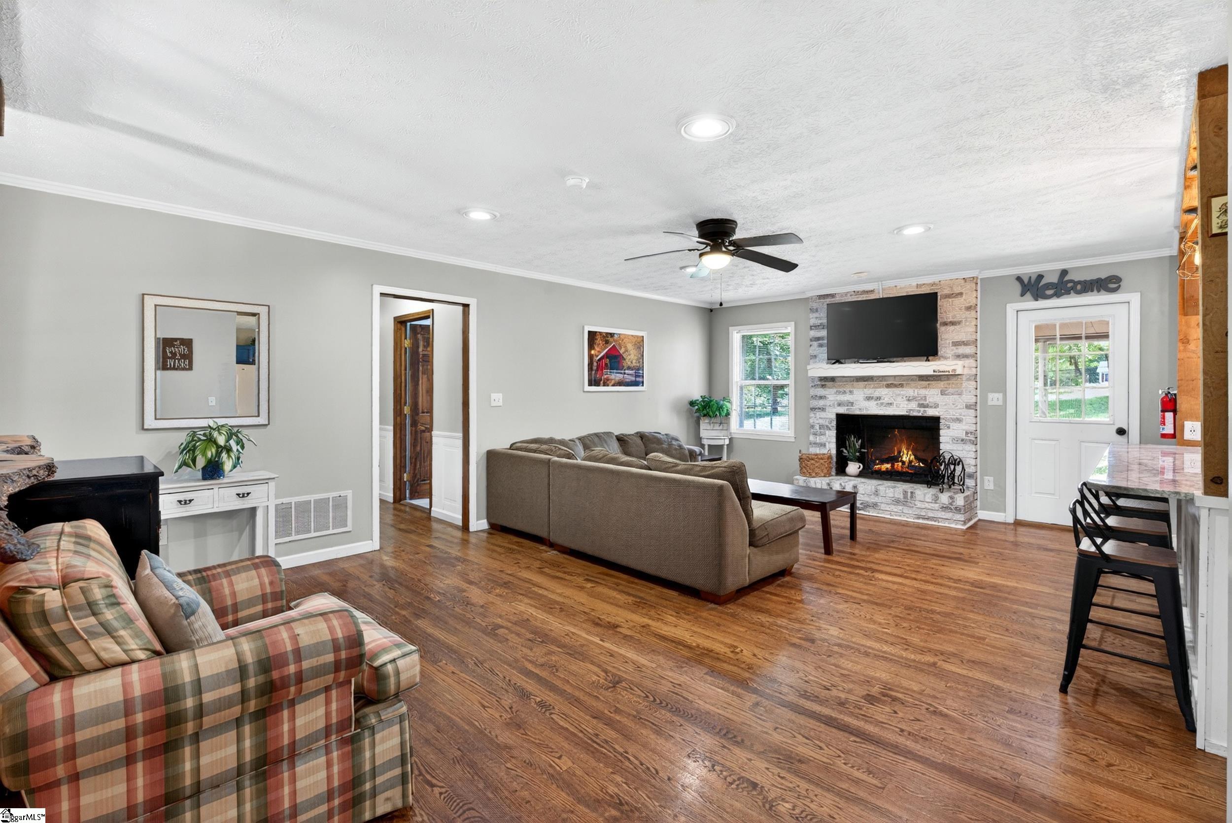 9 Williams Road Travelers Rest, SC 29690 - Photo 4 of 31 Gallery Image 4