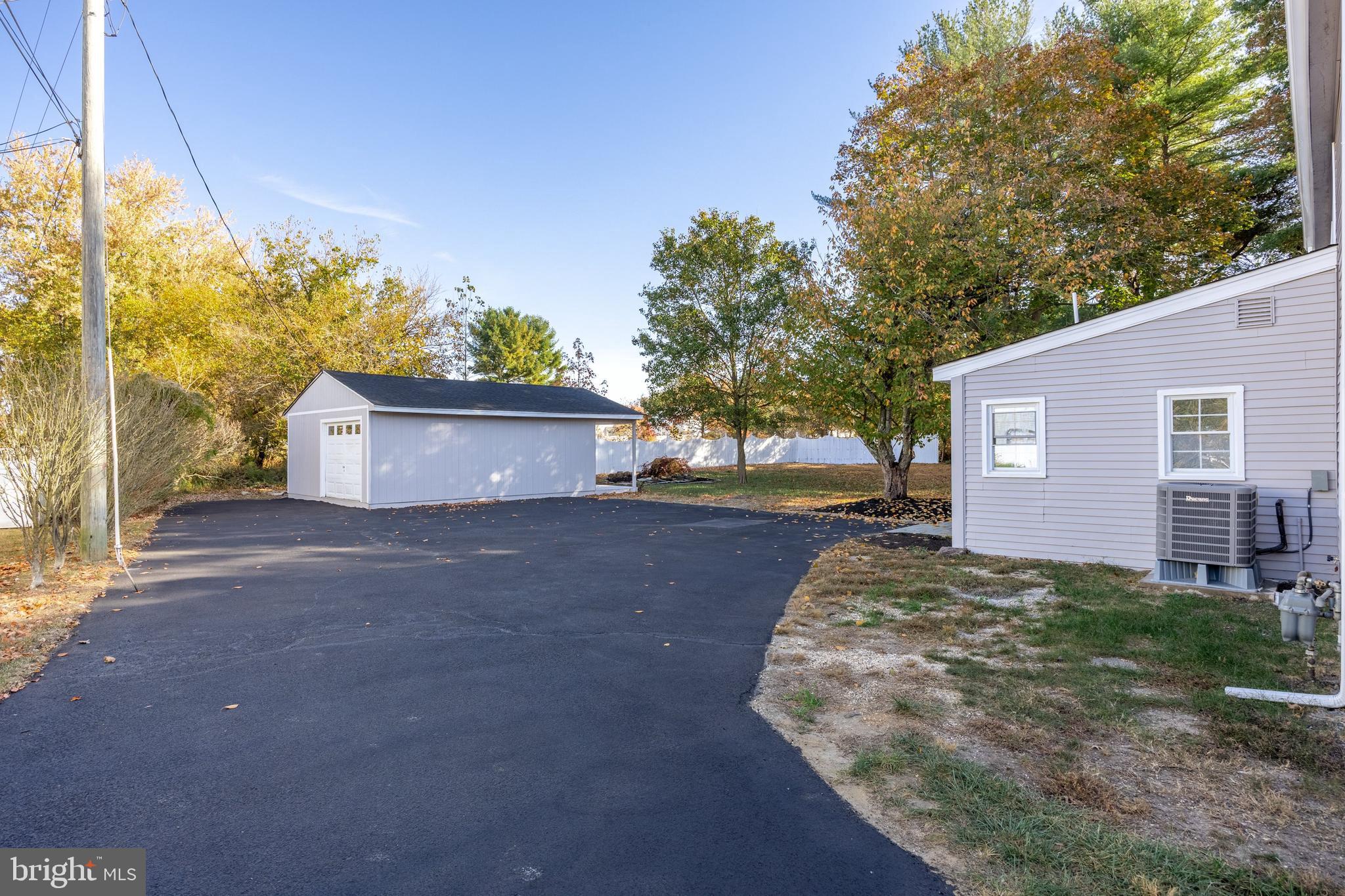 138 Salina Road Sewell, NJ 08080 - Photo 19 of 21