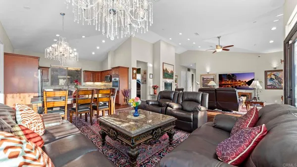 $1,500,000 | 954 Miramar Drive, Vista, CA 92081