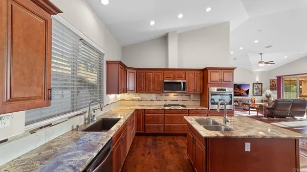 $1,500,000 | 954 Miramar Drive, Vista, CA 92081