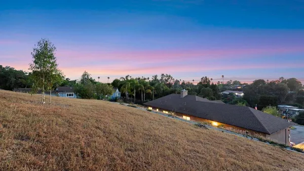 $1,500,000 | 954 Miramar Drive, Vista, CA 92081