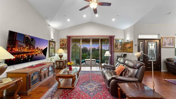 $1,500,000 | 954 Miramar Drive, Vista, CA 92081