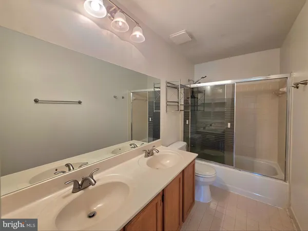 $3,200 | 5939 Heatherwood Court, Alexandria, VA 22310