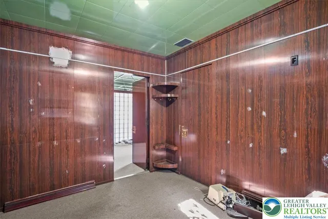 $275,000 | 2 West Catawissa Street, Nesquehoning, PA 18240