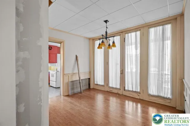 $275,000 | 2 West Catawissa Street, Nesquehoning, PA 18240