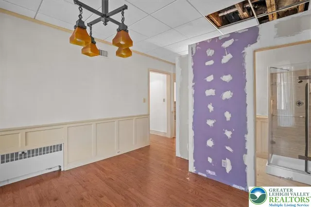 $275,000 | 2 West Catawissa Street, Nesquehoning, PA 18240