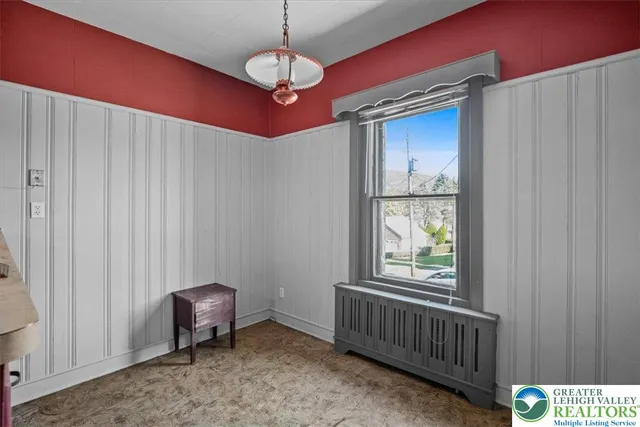 $275,000 | 2 West Catawissa Street, Nesquehoning, PA 18240