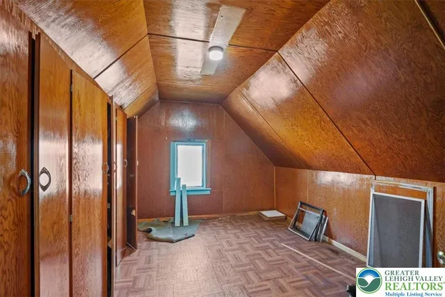 $275,000 | 2 West Catawissa Street, Nesquehoning, PA 18240