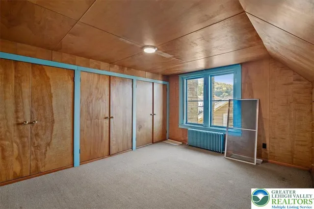 $275,000 | 2 West Catawissa Street, Nesquehoning, PA 18240