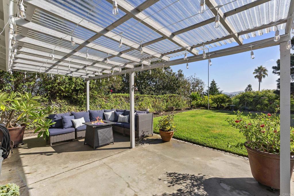 147 Witham Road Encinitas, CA 92024 - Photo 32 of 47 a view of a couches in patio and a yard