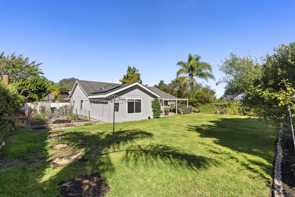 147 Witham Road Encinitas, CA 92024 - Photo 38 of 47 a house with a yard