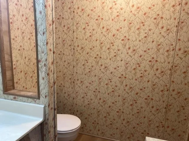 a bathroom with a bathtub
