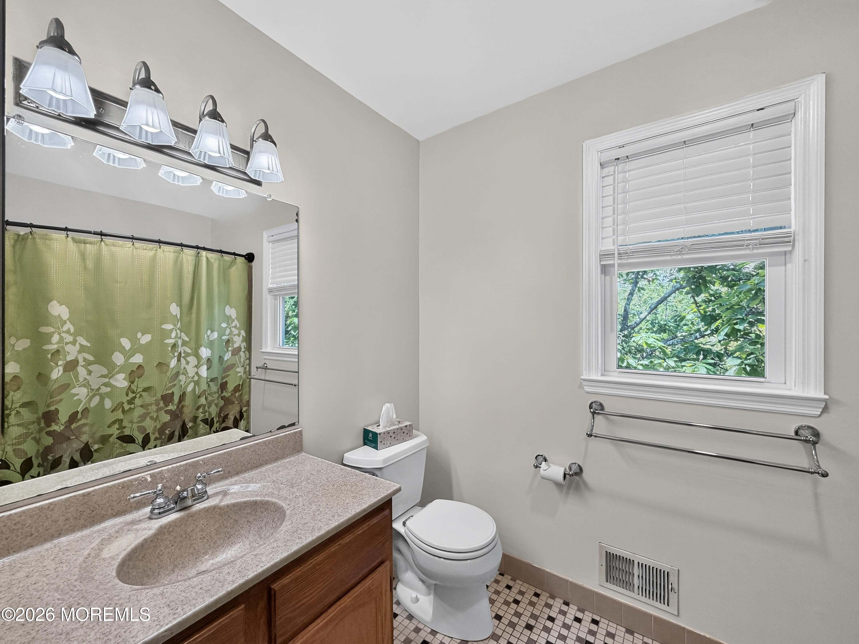 25 Rimwood Lane Howell, NJ 07731 - Photo 29 of 41 2nd Bathroom