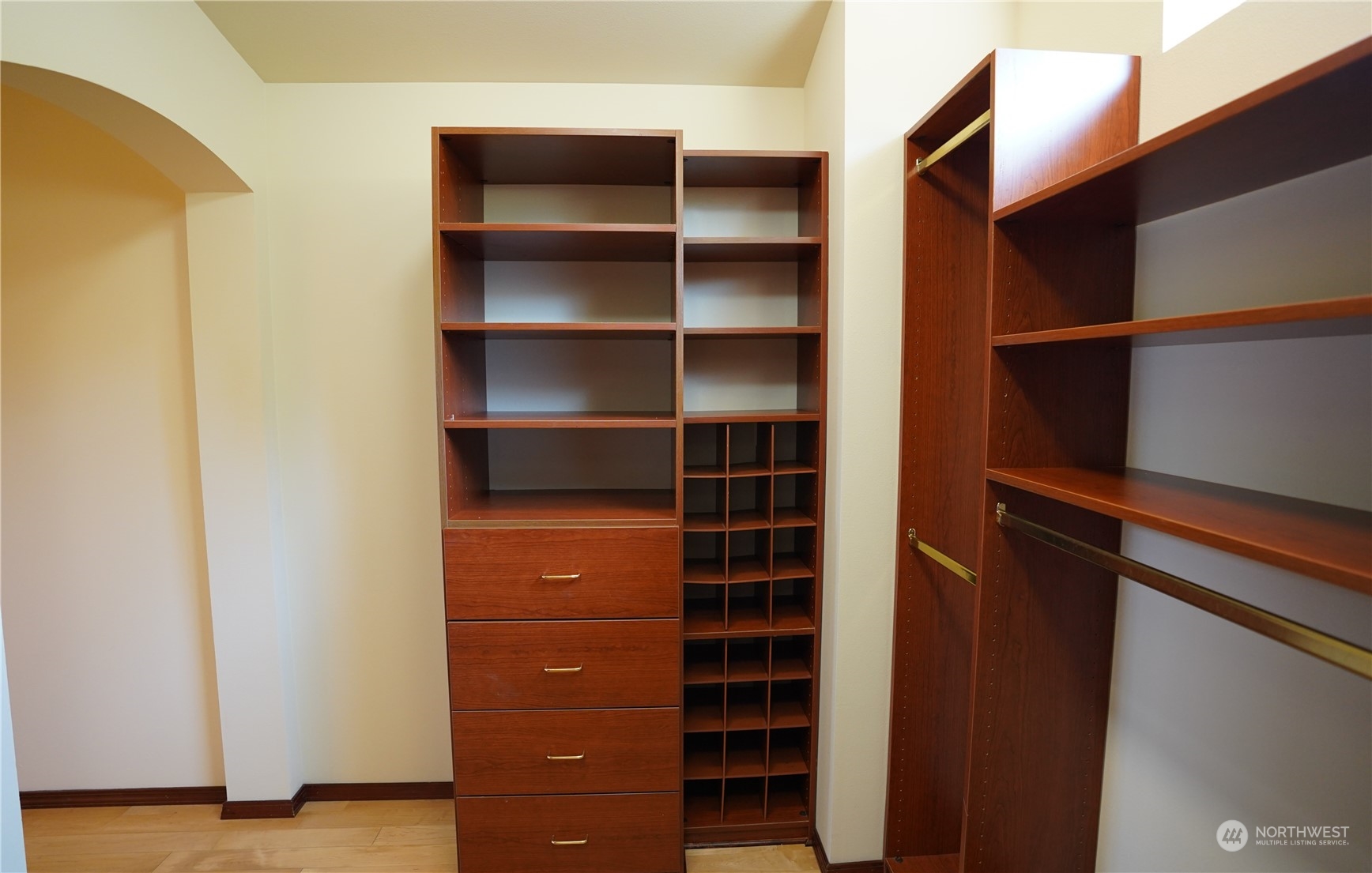 522 Fox Hollow Road Sequim, WA 98382 - Photo 27 of 40 a view of walk in closet with empty racks