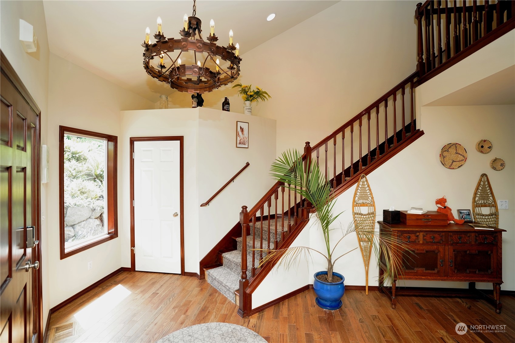 522 Fox Hollow Road Sequim, WA 98382 - Photo 5 of 40 a view of entryway and hall with wooden floor
