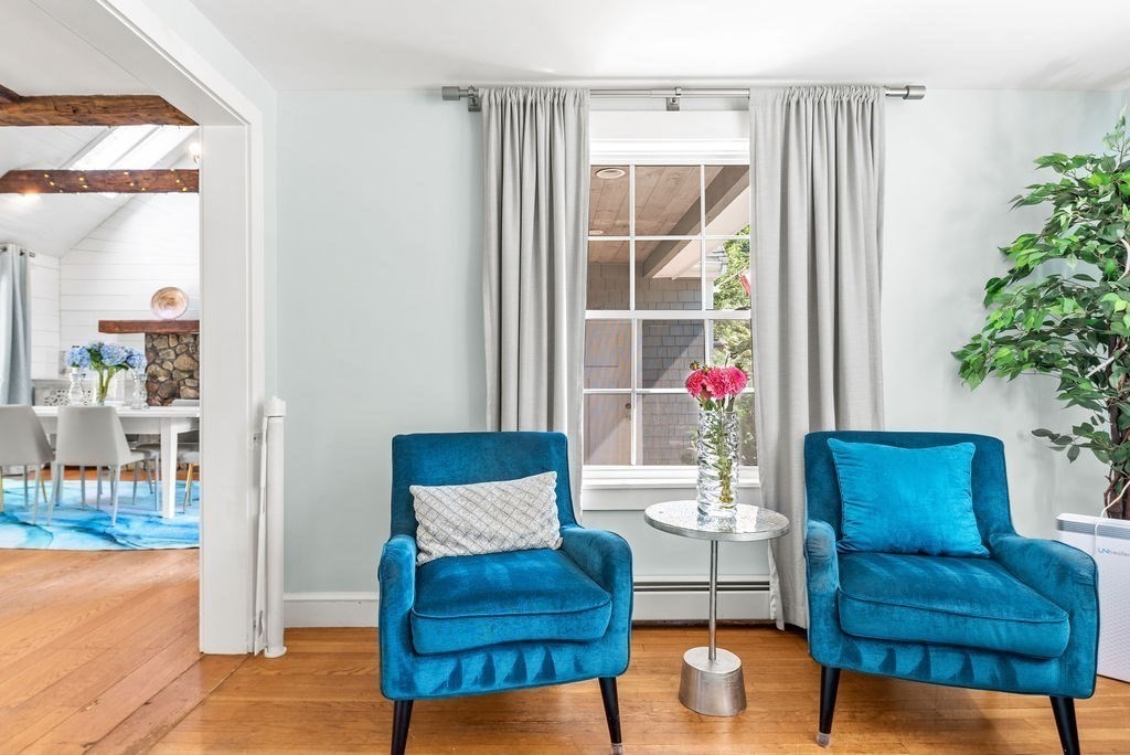 100 Circle Drive Wrentham, MA 02093 - Photo 17 of 42 a living room with furniture and a potted plant
