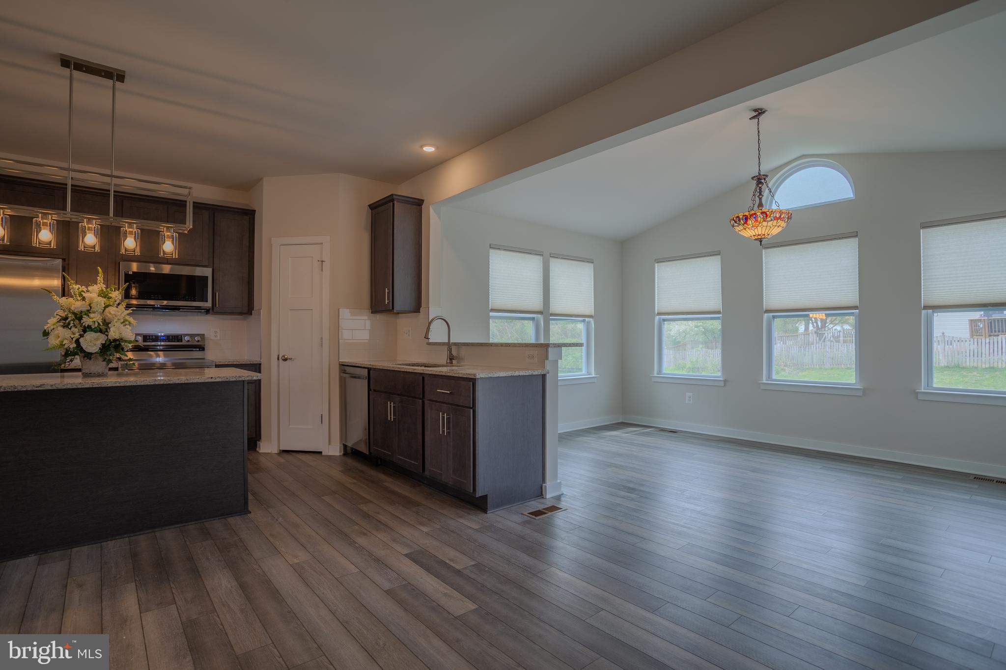 503 Boise Road Inwood, WV 25428 - Photo 5 of 83