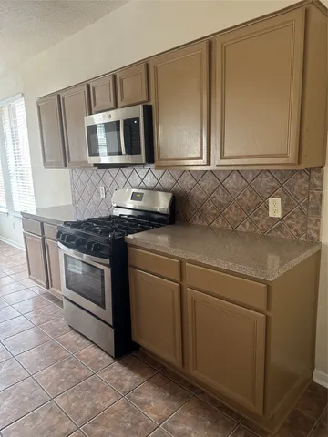 $2,200 | 5419 Bear Hunters Drive, Katy, TX 77449
