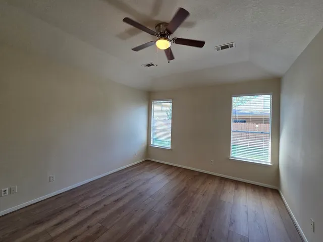 $2,200 | 5419 Bear Hunters Drive, Katy, TX 77449