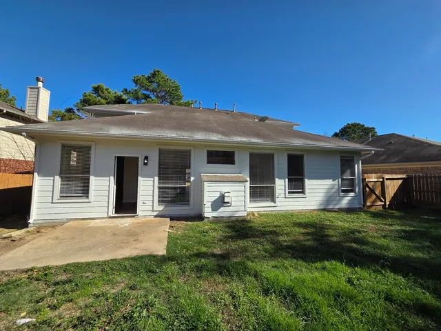 $2,200 | 5419 Bear Hunters Drive, Katy, TX 77449