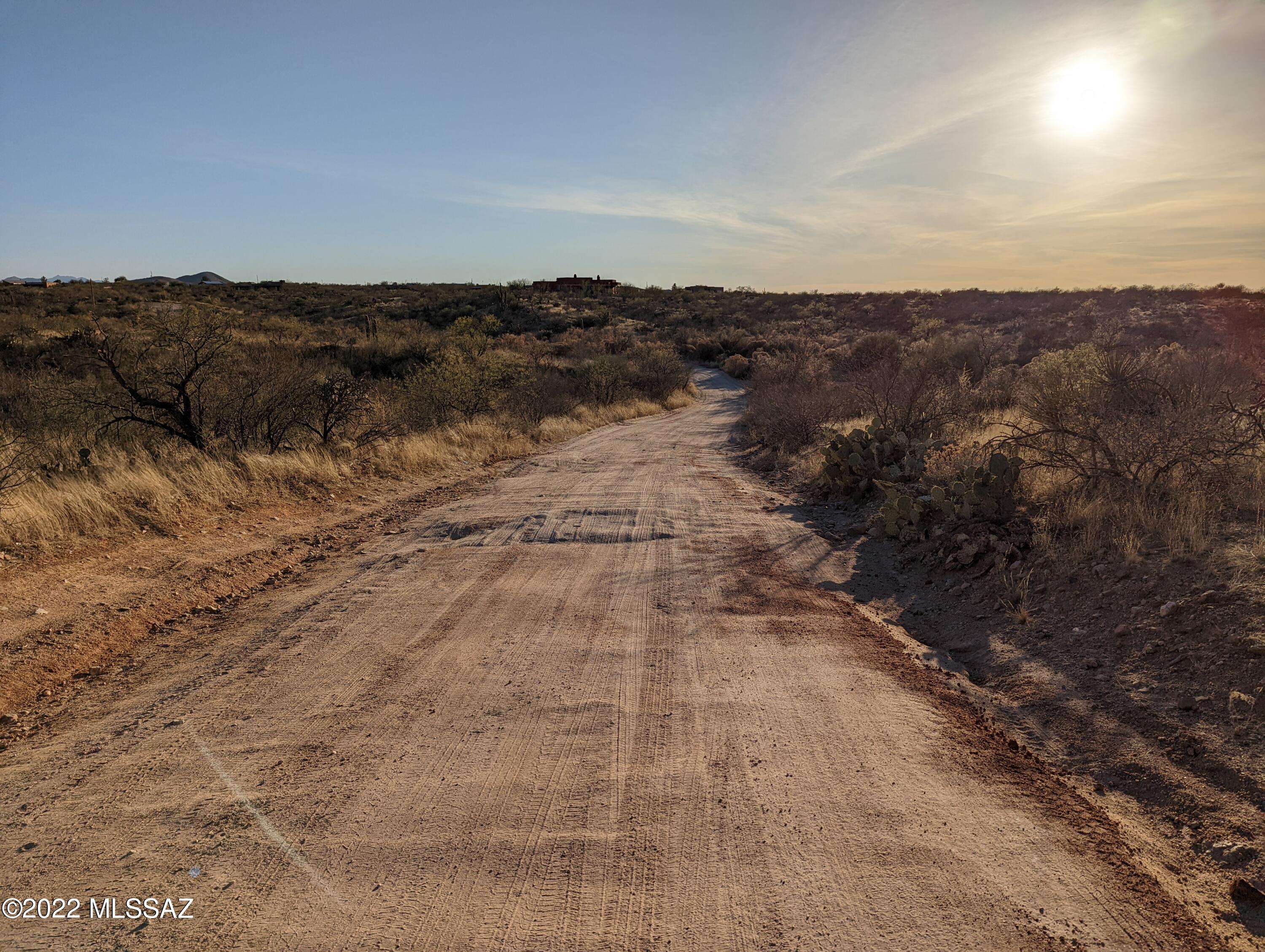 1 South Pistol Hill Road Vail, AZ 85641 - Photo 7 of 17