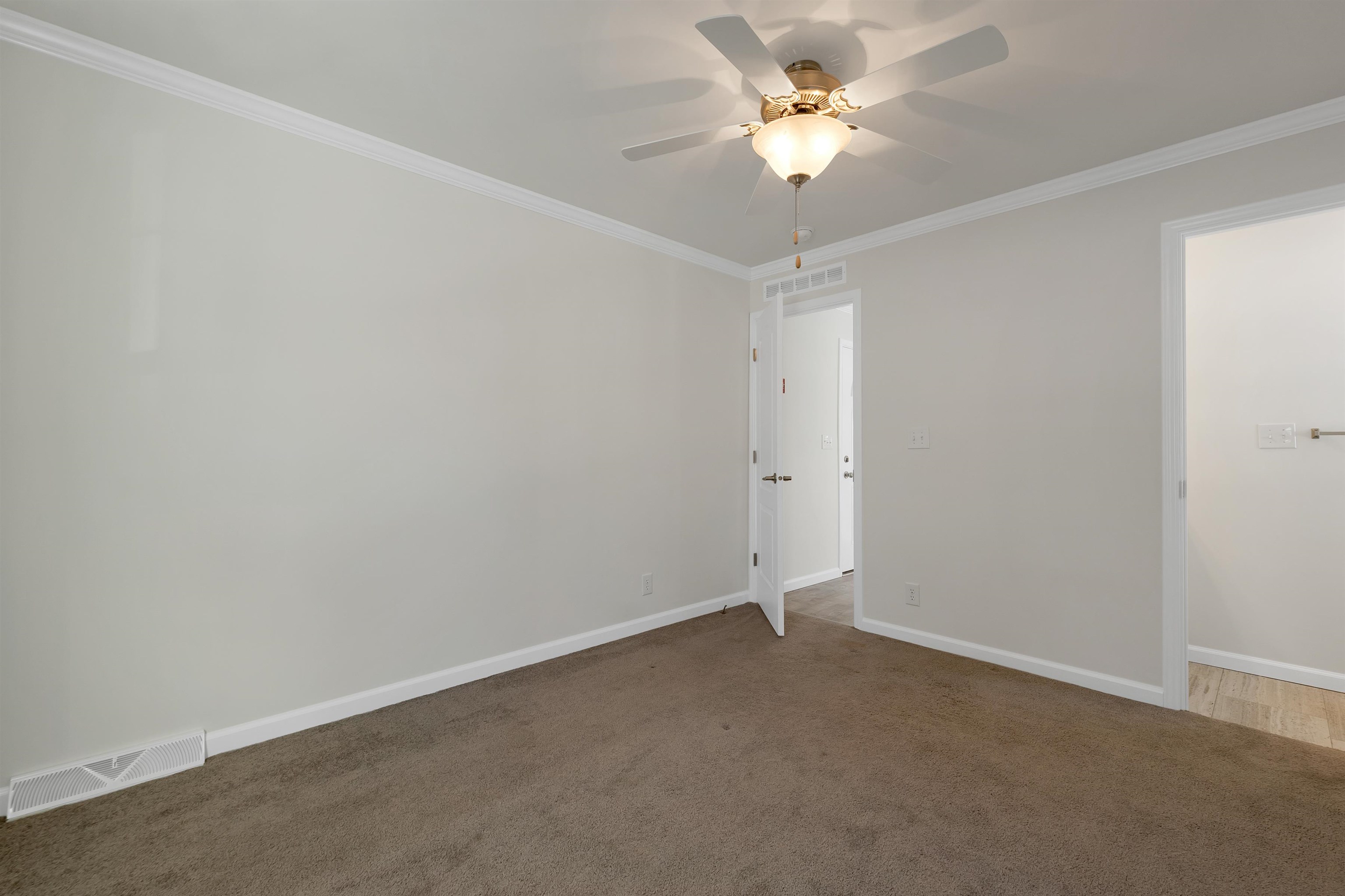 41 Hayes Mobile Home Park Exeter, NH 03833 - Photo 21 of 59