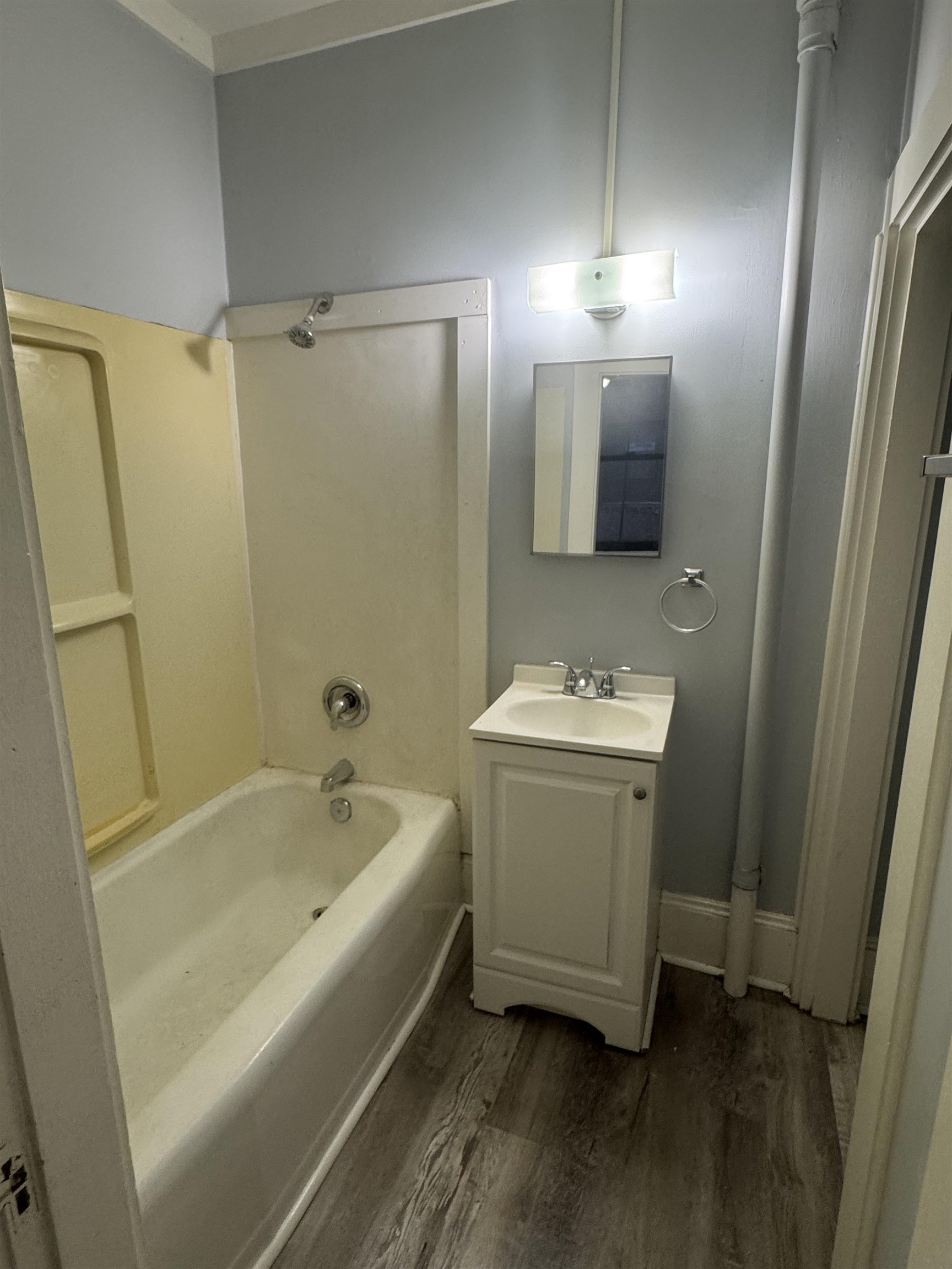 39 Pleasant Street, Unit 1 Claremont, NH 03743 - Photo 17 of 18