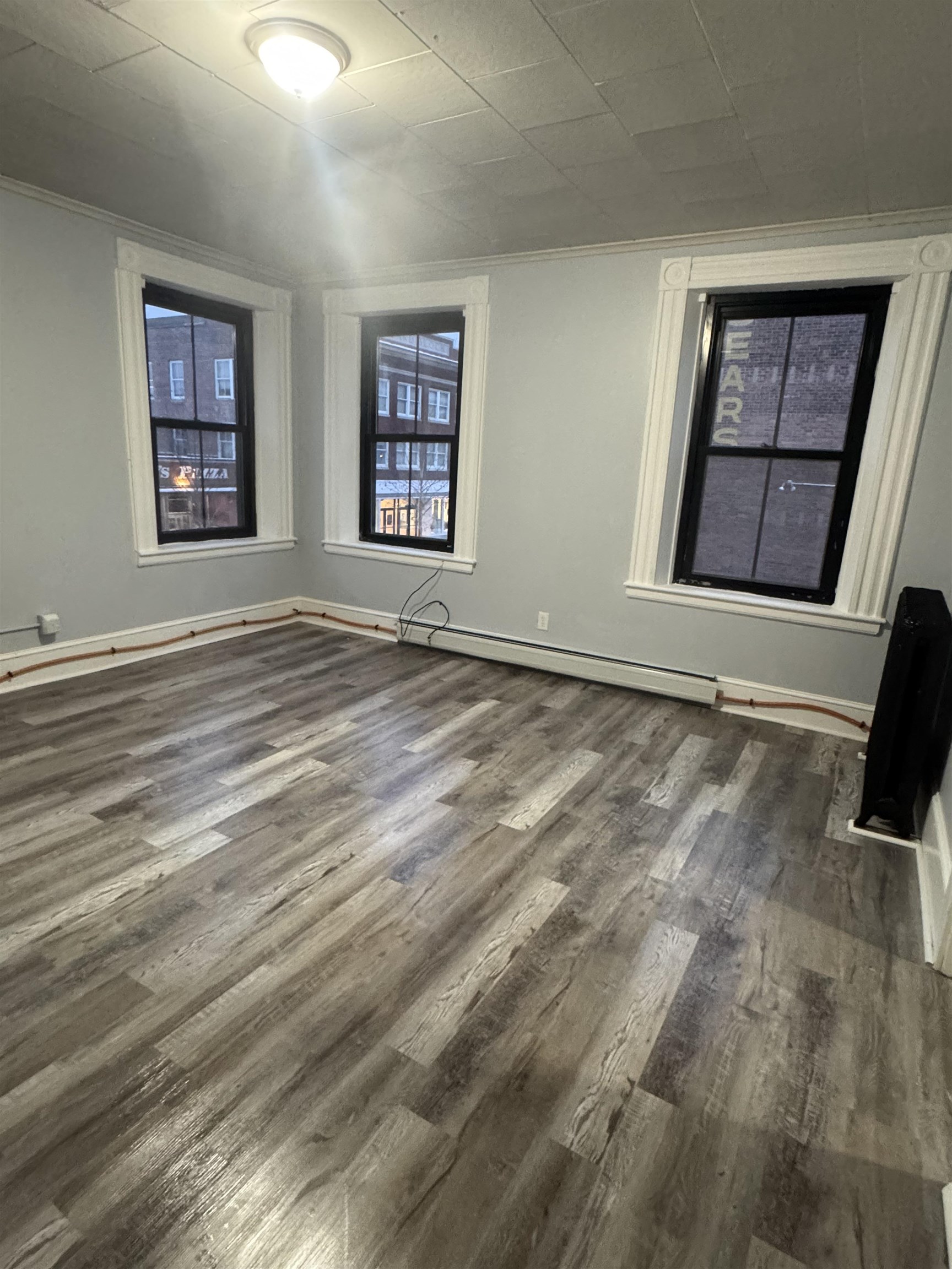 39 Pleasant Street, Unit 1 Claremont, NH 03743 - Photo 6 of 18