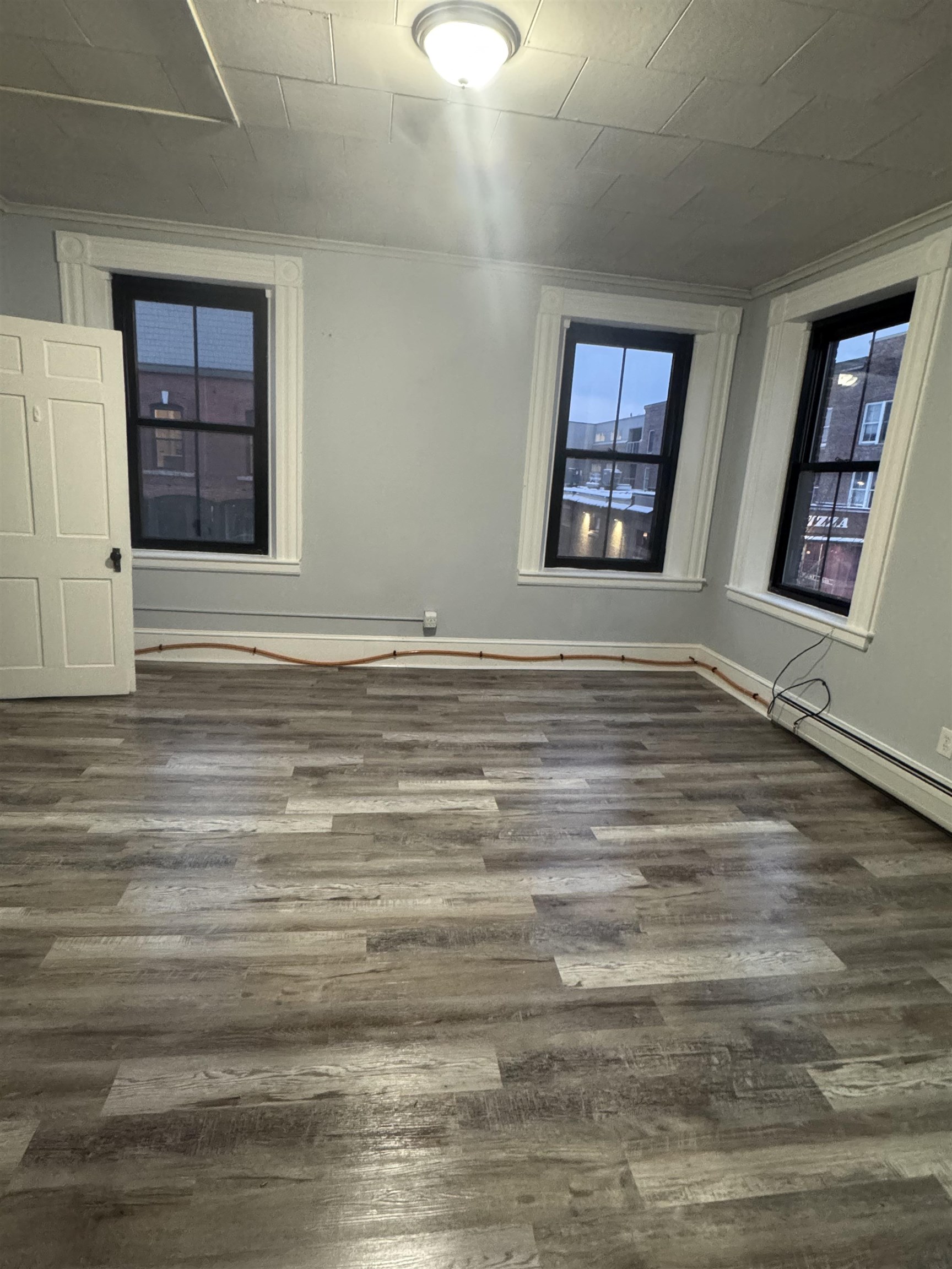 39 Pleasant Street, Unit 1 Claremont, NH 03743 - Photo 8 of 18