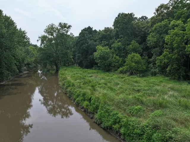 $435,000 | 34.59 M/l Acres Riverbend Road, Gratiot, WI 53541