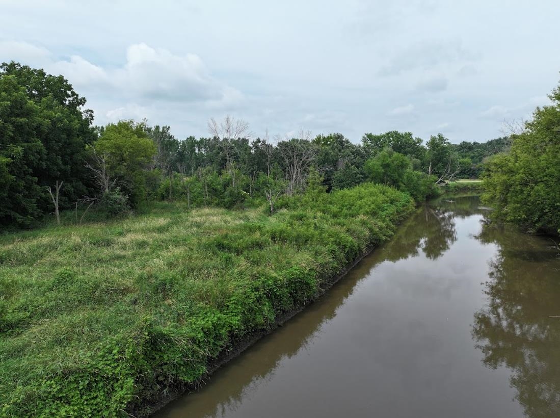 34.59 M/l Acres Riverbend Road Gratiot, WI 53541 - Photo 6 of 36