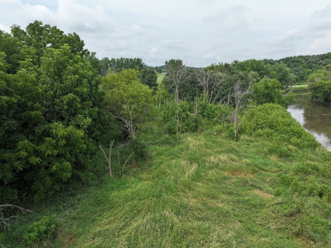 34.59 M/l Acres Riverbend Road Gratiot, WI 53541 - Photo 8 of 36
