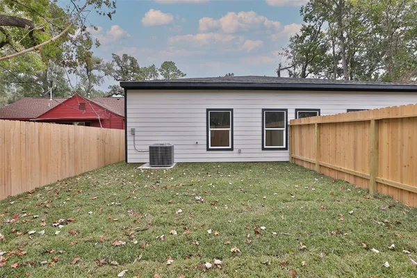 $1,899 | 8109 Bigwood Street, Unit A, Houston, TX 77078
