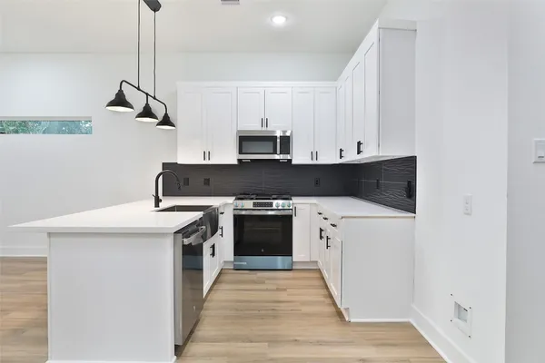 $1,899 | 8109 Bigwood Street, Unit A, Houston, TX 77078